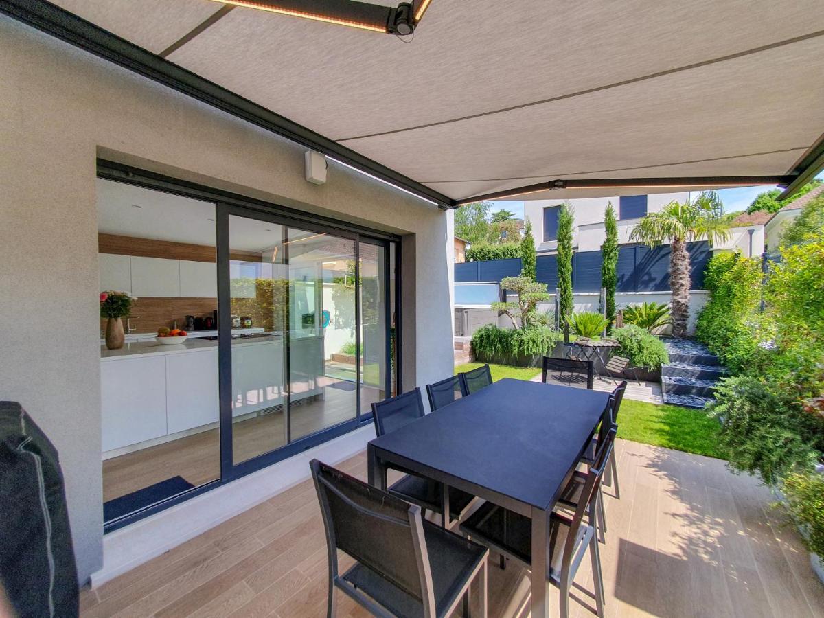 EXIGEHOME - Home stay avec jacuzzi et jardin paysagé Orgeval  Extérieur photo